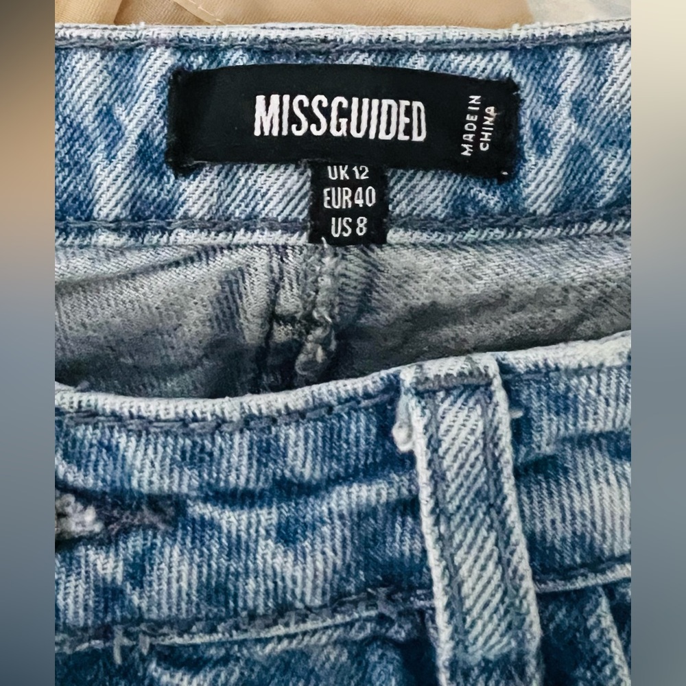 Petite Riot Ripped Mom Jeans - Picture 3 of 3